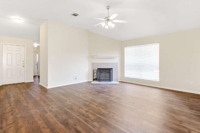 Foto del edificio - 203 Paradise Ln