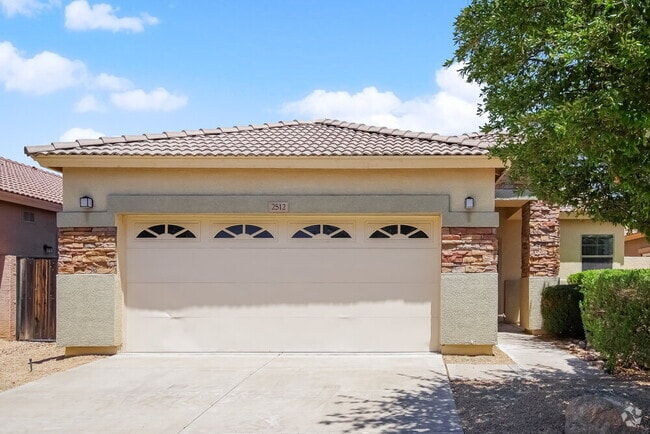 Building Photo - 2512 W Preserve Way