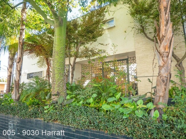 Building Photo - 9030 Harratt St
