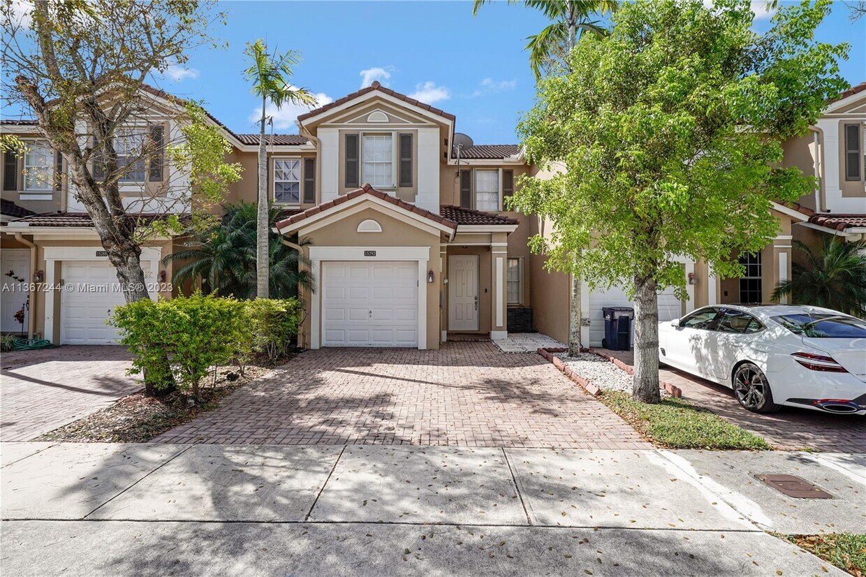 15292 SW 119th St, Miami, FL 33196 Townhome Rentals in Miami FL