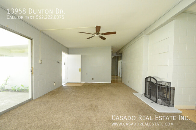 Building Photo - 13958 Dunton Dr