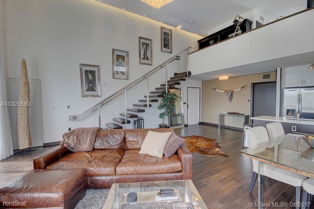Foto principal - 1701 Sunset Harbor Dr