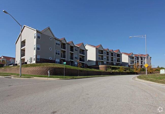 Falcon Falls Apartments And Homes