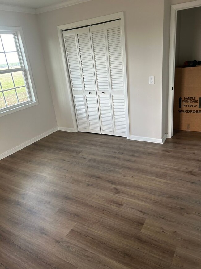 Building Photo - 3 Bedroom Single Family Home in Adel