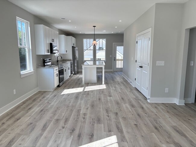 Foto del edificio - 2703 Clark St