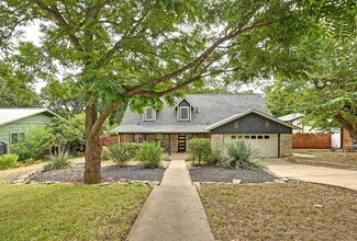 Building Photo - 3405 Santa Fe Dr