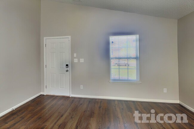 Foto del edificio - 529 Pullman St SW