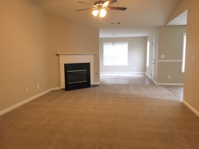 Building Photo - 10639 Cherry Cove