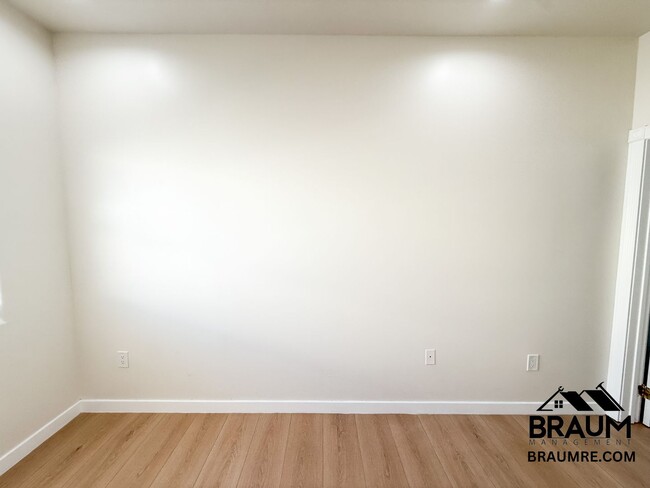 Foto del edificio - 10849 Fruitland Dr