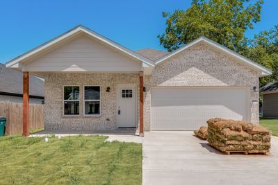 Foto principal - 3012 Silver St