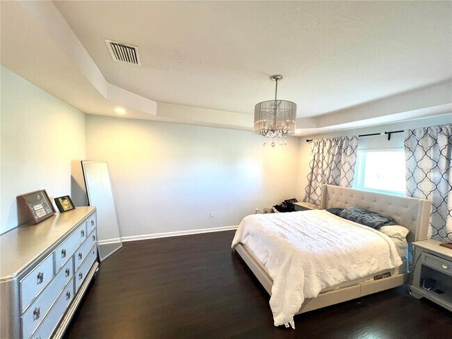 Foto del edificio - 4639 Pond Ridge Dr
