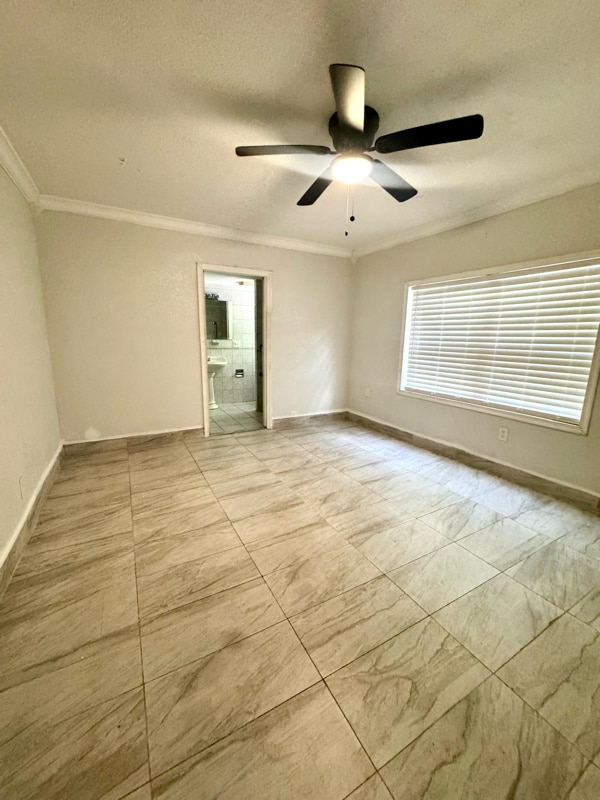 Photo - 1285 NE 143rd St (North Miami, FL)