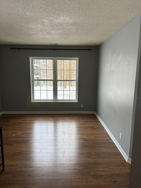 Building Photo - 6048 Chasewood Pkwy