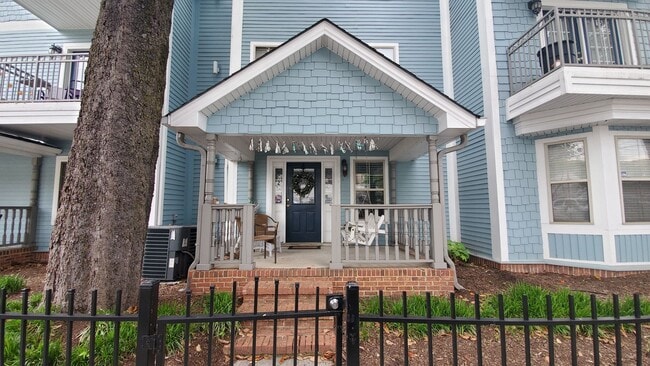 Knoxville 37916 - UT Area – 3 Bedroom Cond... - Knoxville 37916 - UT Area – 3 Bedroom Cond... House