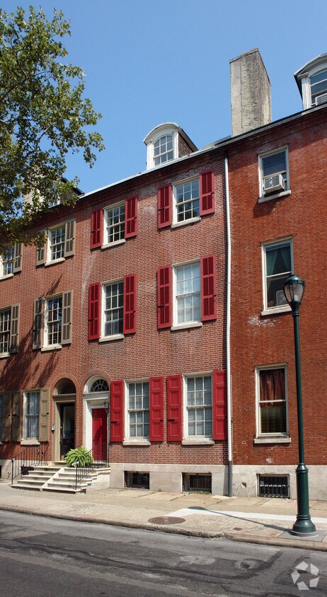 Primary Photo - 1205 Spruce St