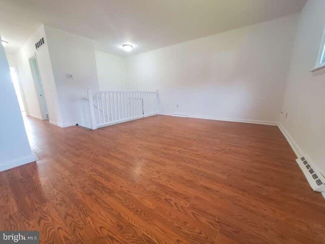 Building Photo - 250 Purdue Ave