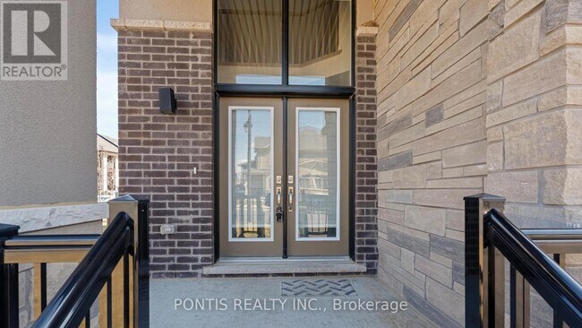 Building Photo - 1 Brewis St