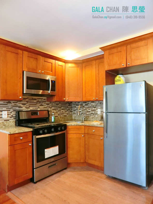 Foto principal - 711 E 43rd St
