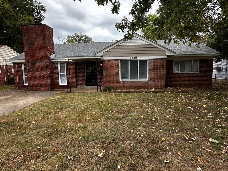 1536 Colonial Rd, Memphis, TN 38117 House Rental in Memphis, TN