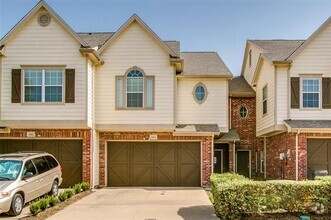 Building Photo - 1041 Colonial Dr