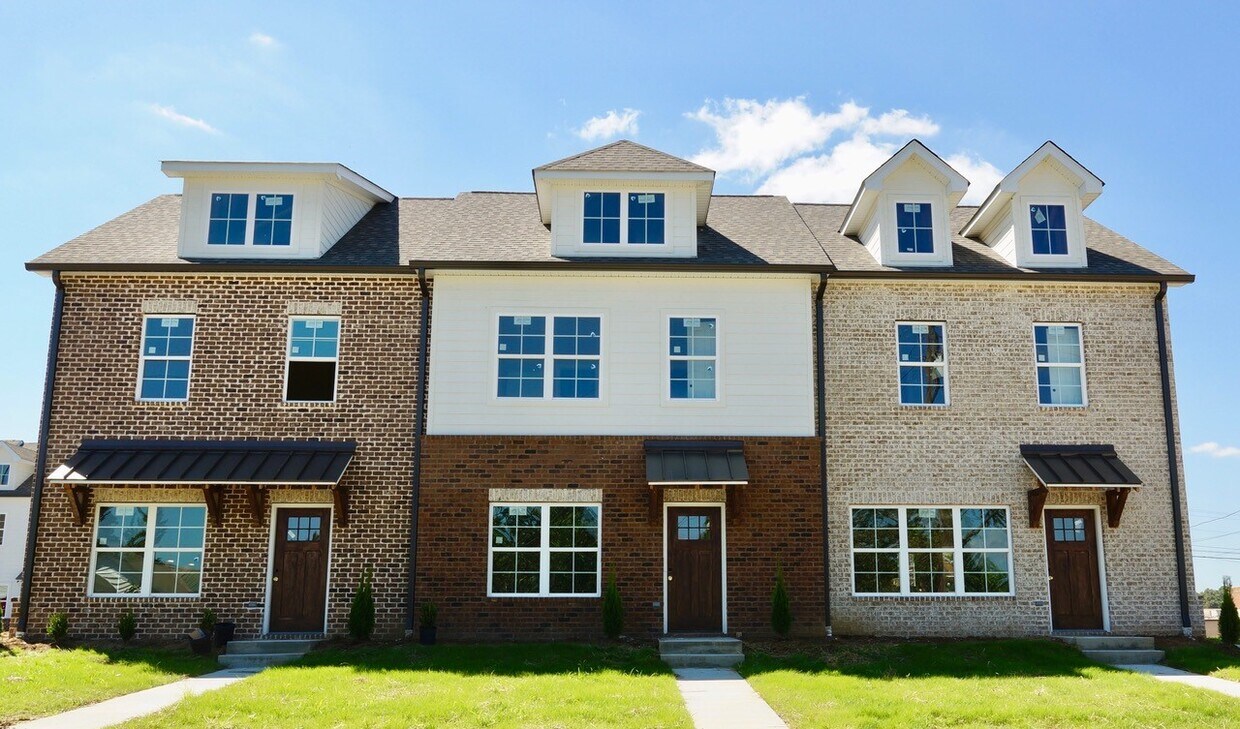 116 MACKENZIE WAY, COOKEVILLE, TN 38501 Townhome Rentals in COOKEVILLE TN