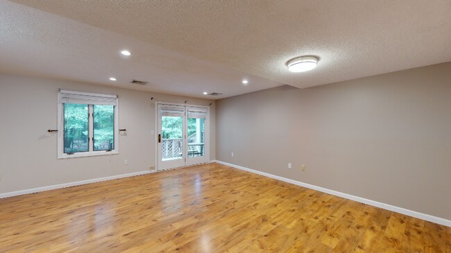Foto del edificio - 84 Songbird Ln