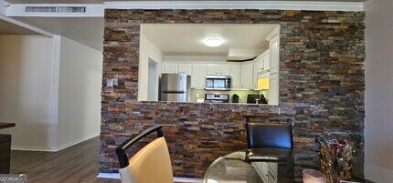 Building Photo - 2965 Pharr Ct S Northwest