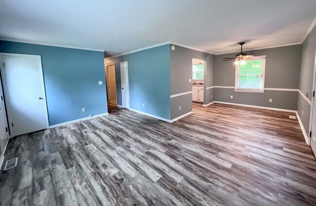 Building Photo - FOR RENT DAVIE COUNTY!!