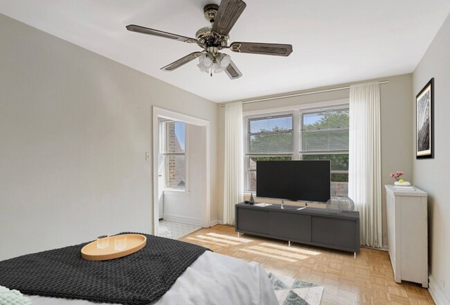 Foto del edificio - 711 W Belmont Ave