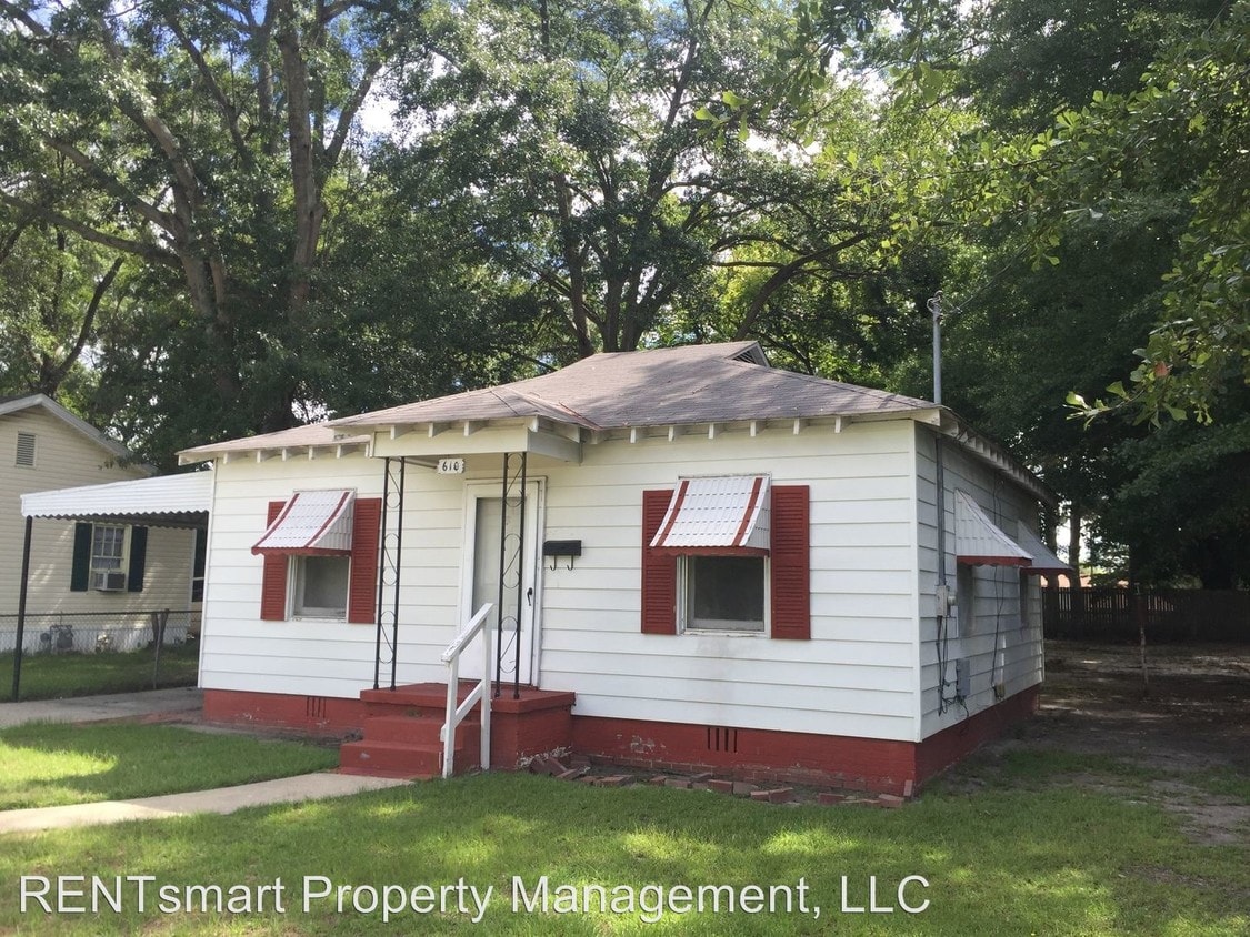 Building Photo - 610 Lawyers Ln