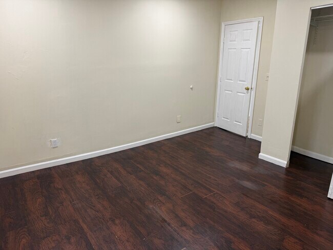 Foto del edificio - 607 Lincoln Hwy