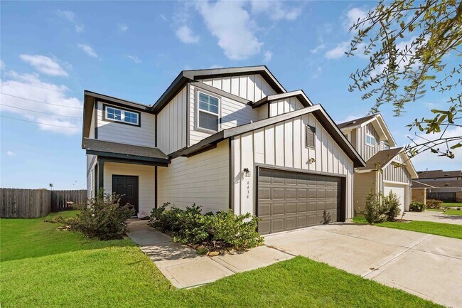 Foto del edificio - 6434 Lakeview Haven Dr