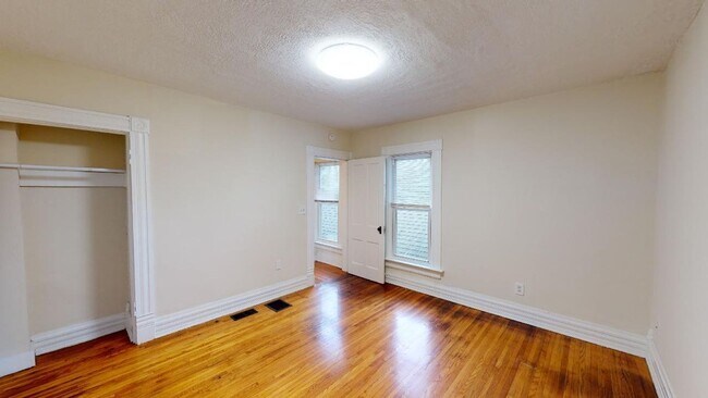 Building Photo - 102-104 E Patterson Avenue