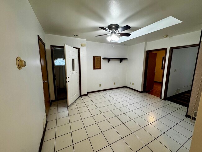 Foto del edificio - 309 Grace St
