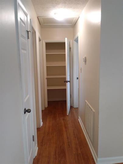 Foto del edificio - 1592 Coombs Dr