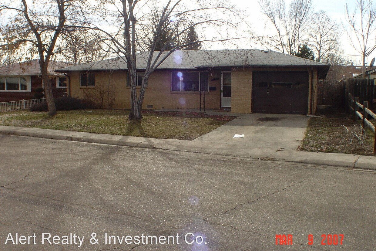 3 br, 1.5 bath House 1117 Vivian St House for Rent in Longmont, CO