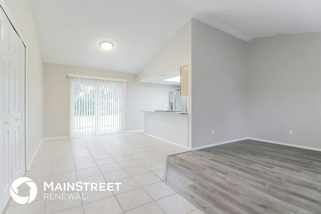 Building Photo - 8111 Elsee Dr