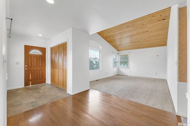 Building Photo - 2340 Telluride Dr