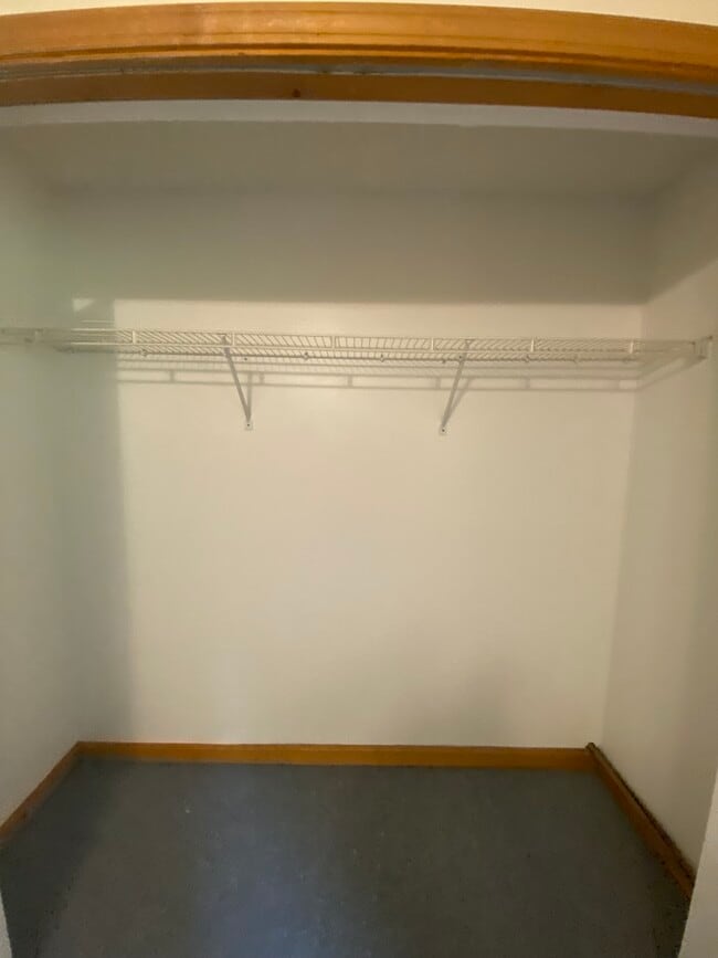 Building Photo - 10 Dumas Dr