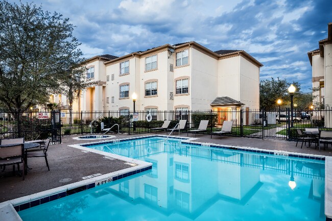 Photo - 15405 Katy Fwy Apartment