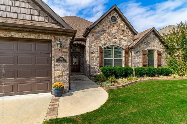 Building Photo - 3749 N Lalique Ln