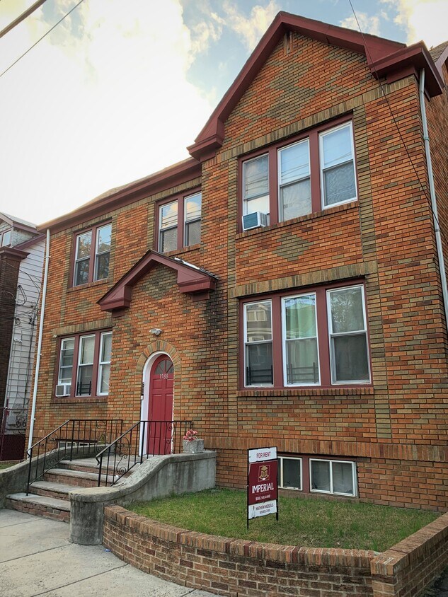 1588 Leslie St Unit 2, Hillside, NJ 07205 Apartments in Hillside, NJ