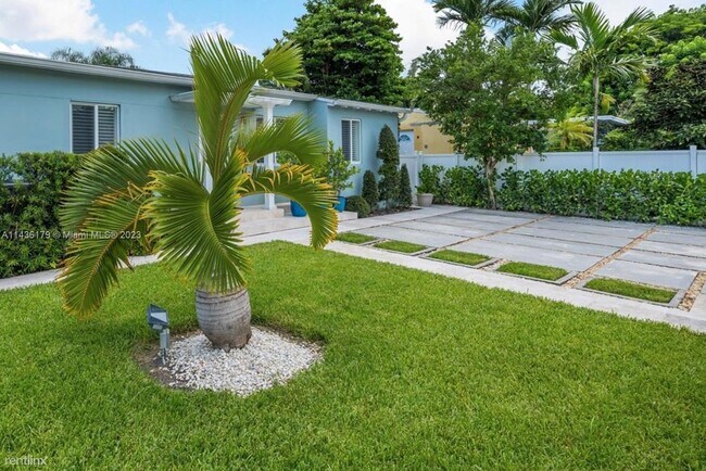 Foto del edificio - 3 br, 2 bath House - 440 NE 73rd St Casa B...
