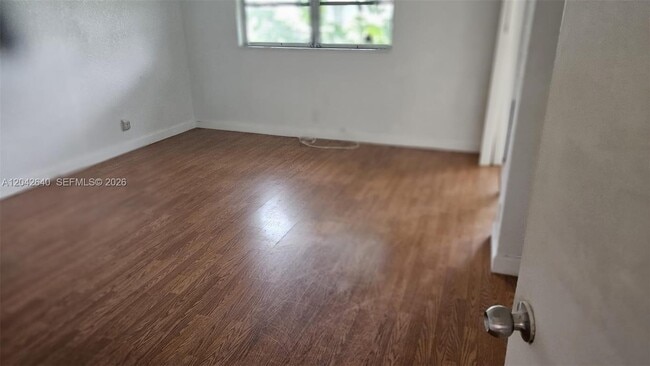 Foto del edificio - 8555 NW 10th St