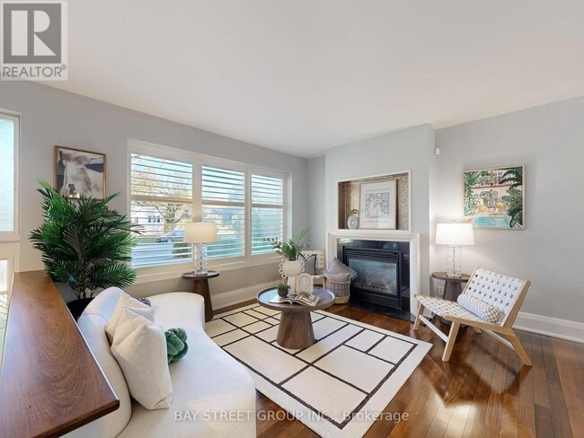 Building Photo - 8 Overton Crescent