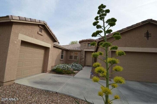 Foto del edificio - 857 W Glenmere Dr