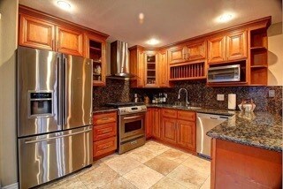 Kitchen - 3142 Kirk Rd
