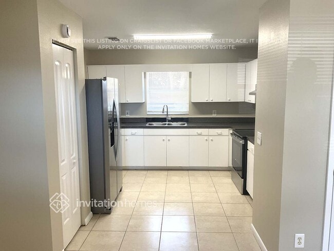 Building Photo - 1208 Harvest Home Ct