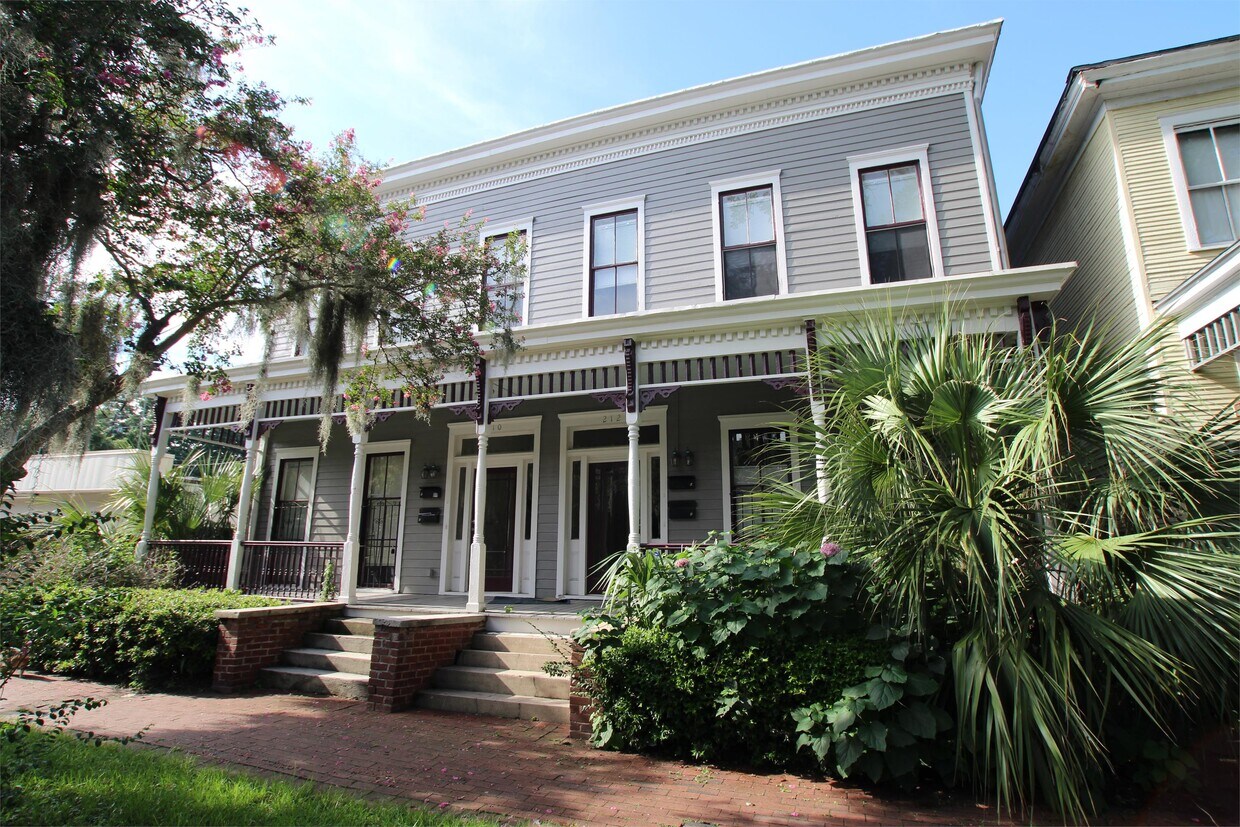 212 E DUFFY St Unit 212B, SAVANNAH, GA 31401 Room for Rent in