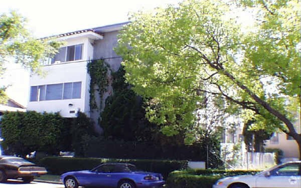 Foto principal - 817 S Westgate Ave